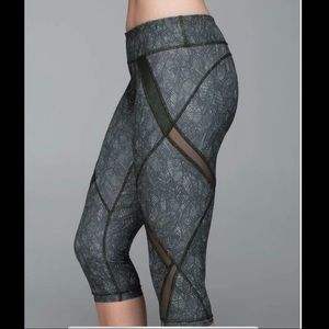 Lululemon crop tights